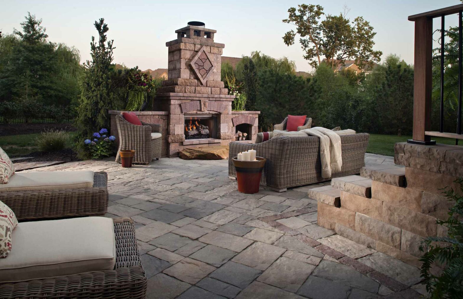 Outdoor Fireplace Ideas