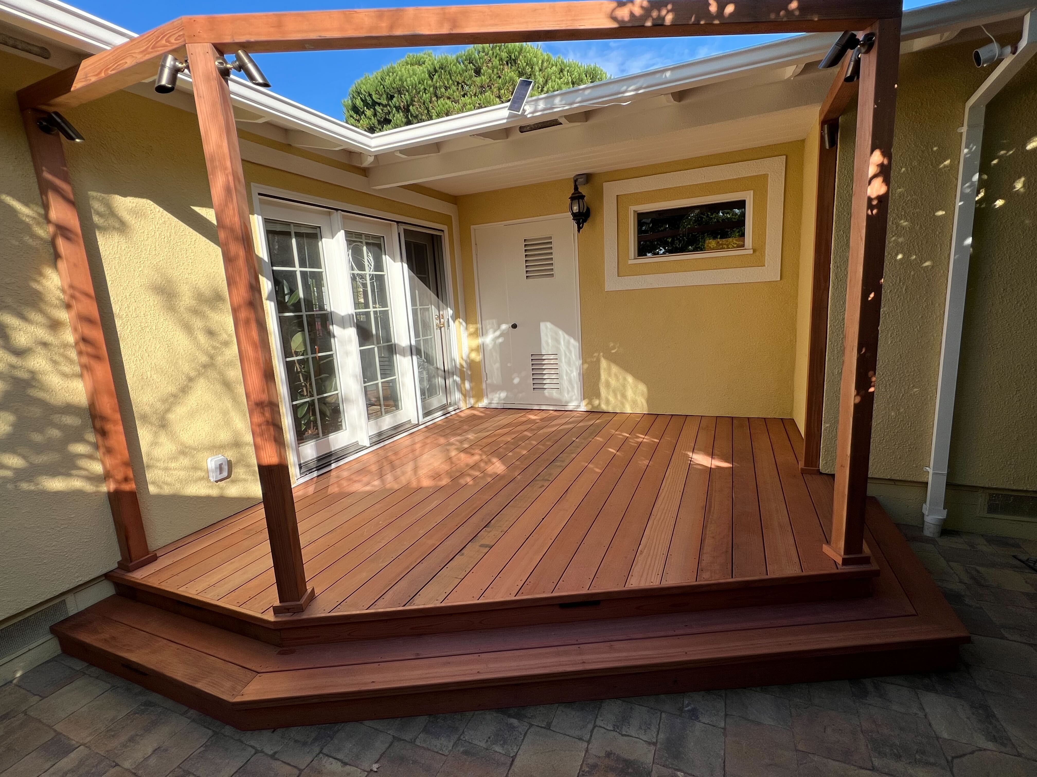 Deck and Pergola in San Mateo