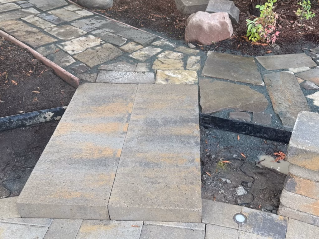 Belgard Landings paver steps with cobble channel and path light in Atherton, CA